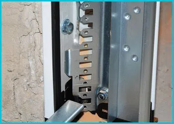 Las Vegas Capitol Garage Door Repair Service Las Vegas, NV 702-659-5301 Las Vegas Capitol Garage Door Repair Service Las Vegas, NV 702-659-5301 - garage-door-spring-service